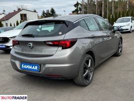 Opel Astra 2016 1.6 110 KM