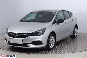 Opel Astra 2021 1.5 120 KM