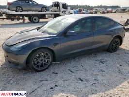 Tesla Model 3 2022 Tesla Model 3 2022