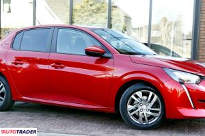 Peugeot 208 2021 1.2 101 KM