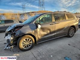 Toyota Sienna 2025 2