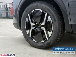 Peugeot 2008 2025 1.2 130 KM