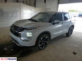 Mitsubishi Outlander 2024 2