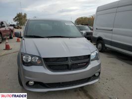 Dodge Grand Caravan 2018 3