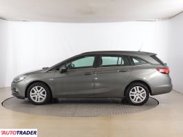 Opel Astra 2018 1.6 134 KM