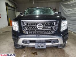 Nissan Titan 2021 5