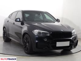 BMW X6 2019 3.0 254 KM