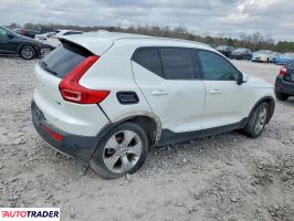 Volvo XC40 2022 2