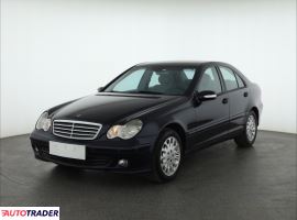 Mercedes C-klasa 2004 1.8 140 KM Mercedes C-klasa 2004 1.8 140 KM