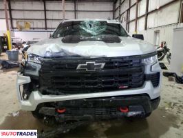 Chevrolet Silverado 2022 5