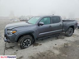 Toyota Tacoma - zobacz ofertę