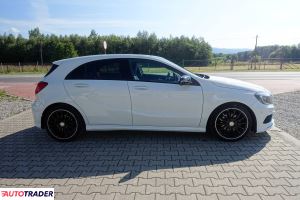 Mercedes A-klasa 2015 2.1 136 KM