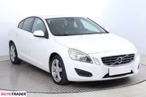 Volvo S60 2010 2.0 160 KM