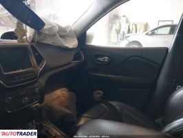 Jeep Cherokee 2019 3