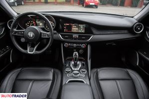 Alfa Romeo Giulia 2020 2.0 280 KM