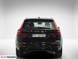 Volvo XC60 2023 2.0 197 KM