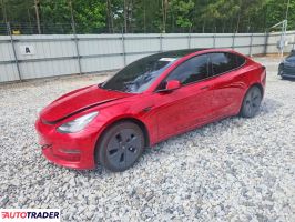Tesla Model 3 2022