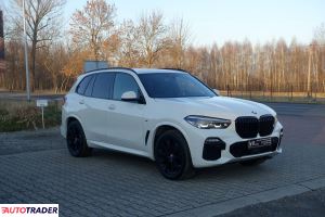 BMW X5 2020 2.0 231 KM