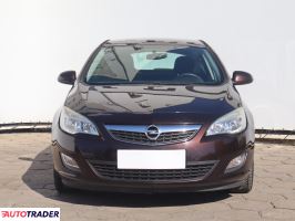 Opel Astra 2012 1.4 118 KM
