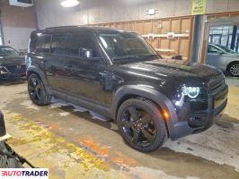 Land Rover Defender 2022 3