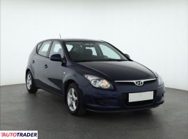 Hyundai i30 2010 1.6 88 KM