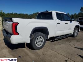 Toyota Tundra 2022 3