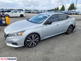 Nissan Altima - zobacz ofertę