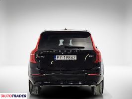 Volvo XC90 2022 2.0 235 KM