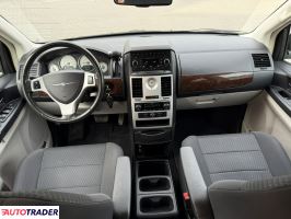 Chrysler Grand Voyager 2011 3.8 193 KM Chrysler Grand Voyager 2011 3.8 193 KM