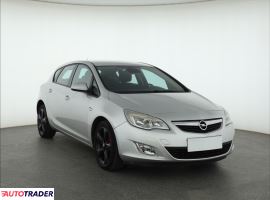 Opel Astra 2009 1.6 113 KM