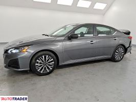 Nissan Altima 2025 2