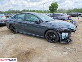 Toyota Camry 2025 2