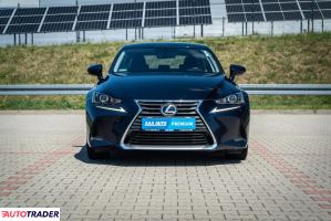 Lexus IS 2018 2.0 241 KM