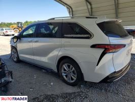 Toyota Sienna 2024 2