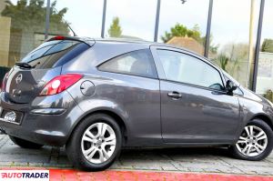 Opel Corsa 2011 1.2 70 KM