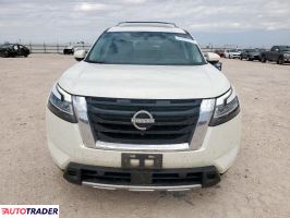 Nissan Pathfinder 2023 3