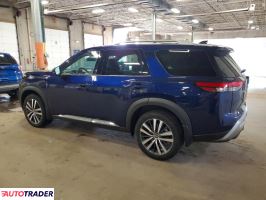 Nissan Pathfinder 2022 3