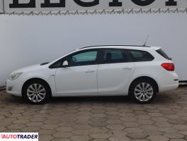 Opel Astra 2011 1.6 113 KM