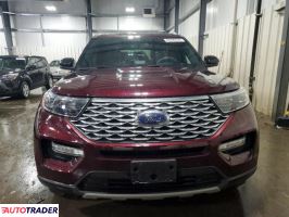 Ford Explorer 2022 3