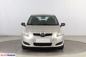 Toyota Auris 2009 1.3 99 KM Toyota Auris 2009 1.3 99 KM