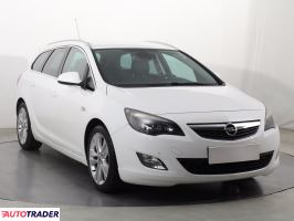 Opel Astra 2011 1.4 138 KM Opel Astra 2011 1.4 138 KM