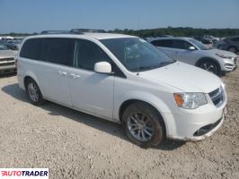 Dodge Grand Caravan 2019 3