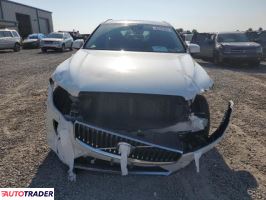 Volvo XC60 2023 2