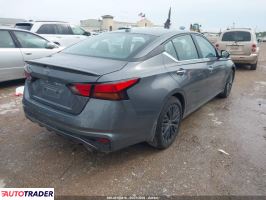 Nissan Altima 2025 2
