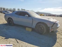 Dodge Challenger 2021 6