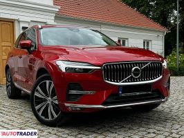 Volvo XC60 2022 2.0 197 KM