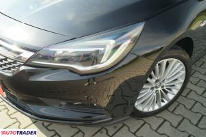 Opel Astra 2017 1.4 125 KM