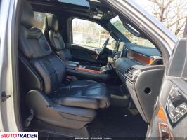 Lincoln Navigator 2021 3