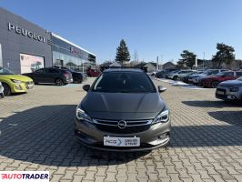 Opel Astra 2018 1.6 110 KM