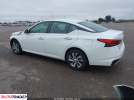 Nissan Altima 2021 2